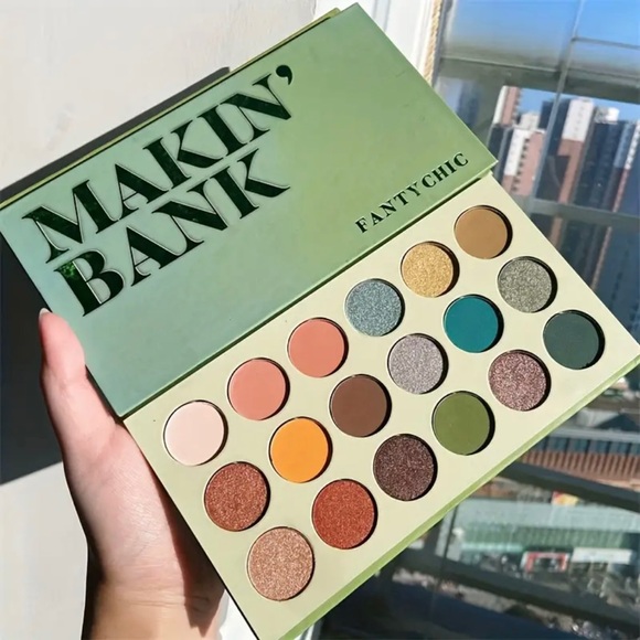 Eyeshadow Palette Makin' Bank 18 Color - Picture 5 of 6